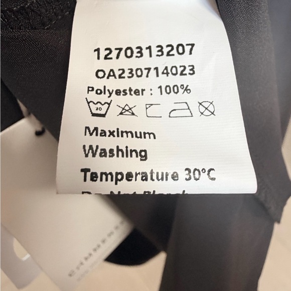 Commense Lace Up Back Satin Maxi Dress  Black  Extra Small  New With Tags - Picture 9 of 10